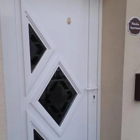 Monika Apartment